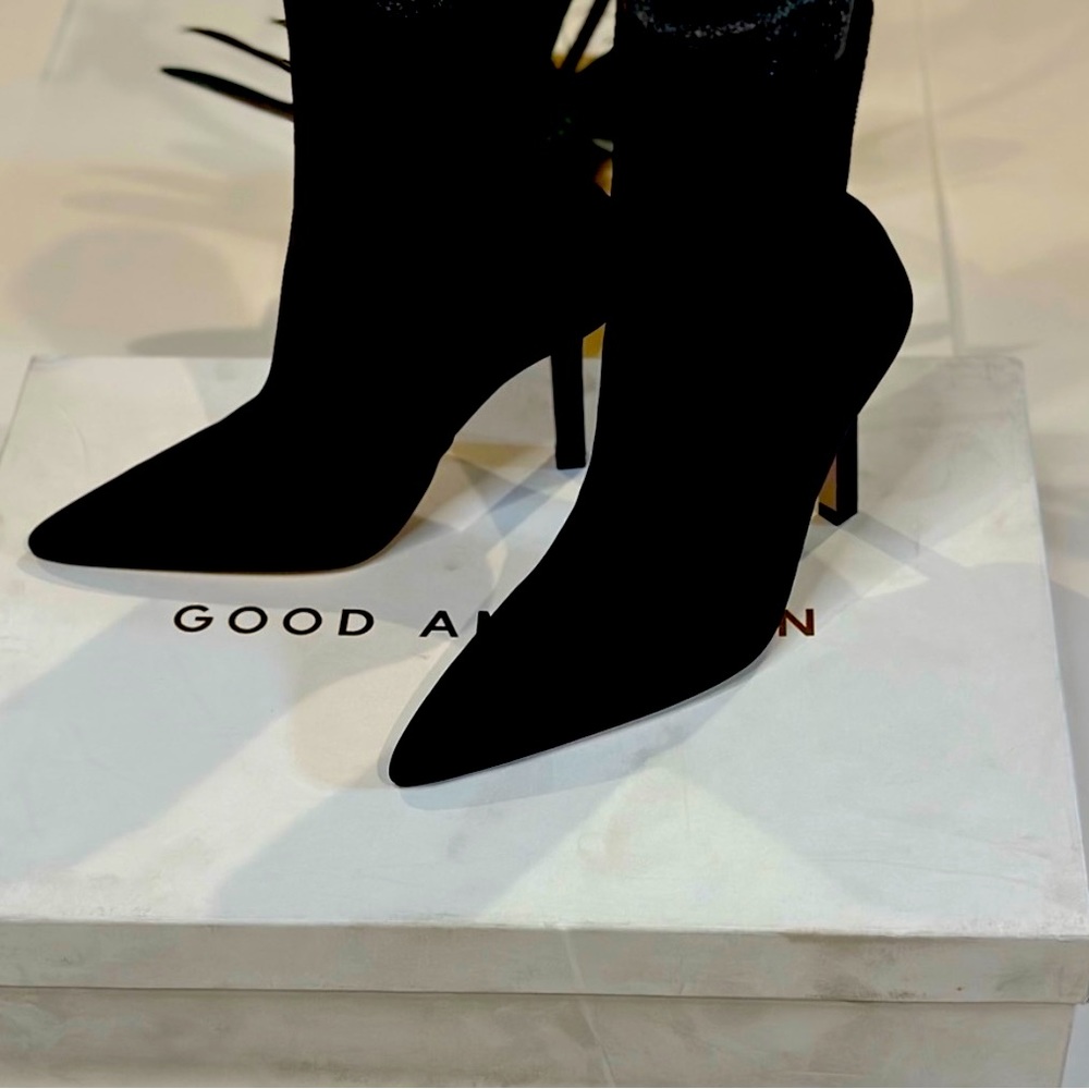 NIB Good American Boots Size 10